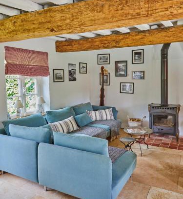 Gueutteville-les-Gres Casa | ROUGE COTTAGE Gîte 4 étoiles Billard