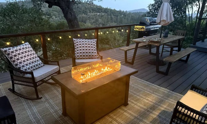Rough and Ready Casa | Rough & Ready Ranch Retreat- 4 bed/3 bath home w/gorgeous views