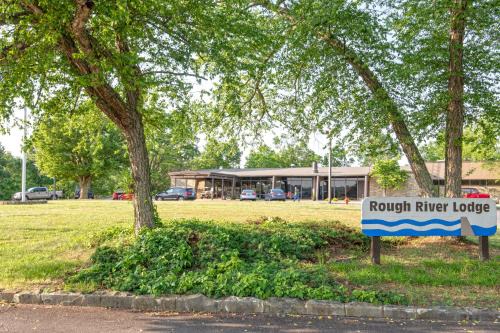 Falls of Rough Complejo | Rough River Dam State Resort Park
