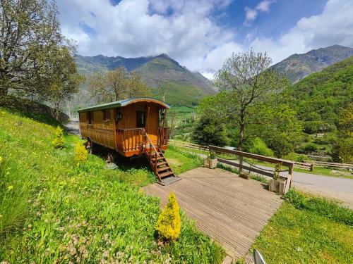Gedre Chalet De Esquí | Roulotte Ancolie