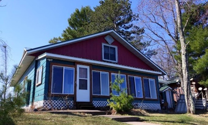 Hayward Cabina | Round Lake Haven