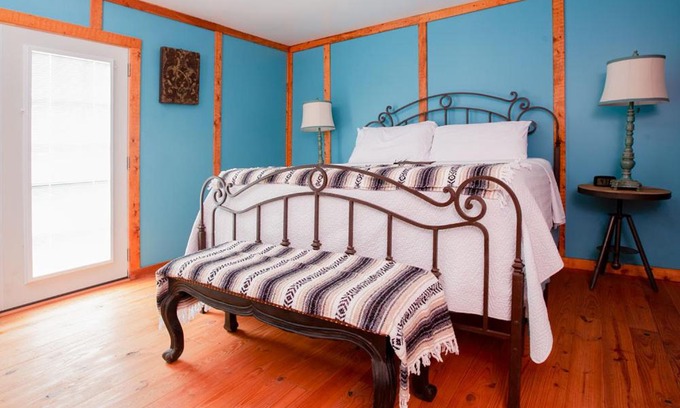 Round Top Cama Y Desayuno | Round Top Hotel