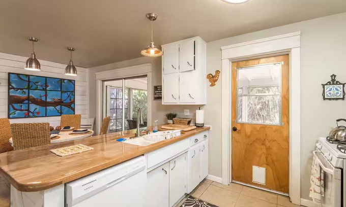 Kingman Casa | Route 66 Hope Ranch House