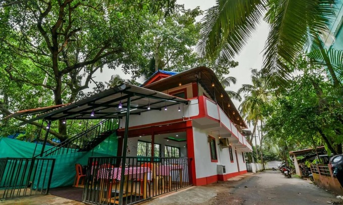 Calangute Hotel | Route 77