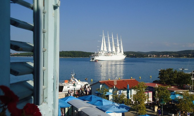 Rovinj Apartamento | Rovinj Central Sea View Apartment Casa Bella, frente al mar, perfecto para largas estancias.
