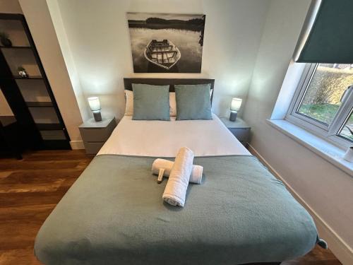 Derby Casa | Rowditch House Spacious 3 Bed Home from Home in Derby
