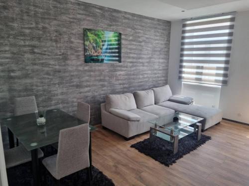 Rudolfsheim-Funfhaus Apartamento | Royal Apartments