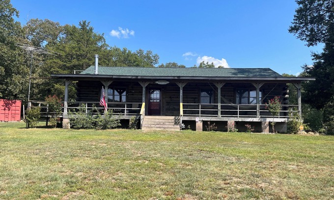 Royal Cabina | Royal Cabin between Lake Quachita and Hot Springs