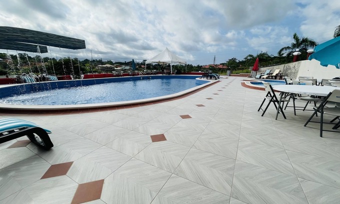 Elmina Hotel | Royal Elmount Hotel