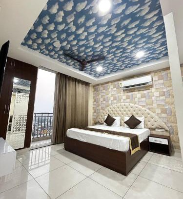 Zirakpur Apartamento | Royal Holiday Homes