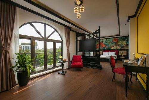 Vinh Yen Hotel | Royal Hotel & Spa Vinh Yen 2