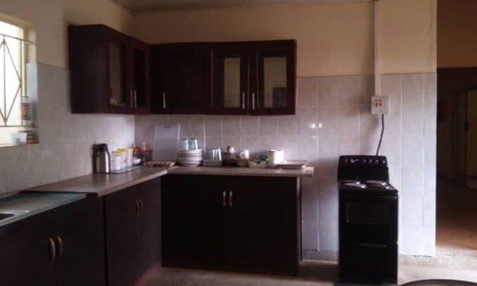 Lusaka Cama Y Desayuno | Royal Jacobs Apartments Bed & Breakfast