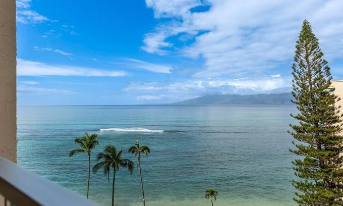 Kahana Apartamento | Royal Kahana 804- 8th floor amazing ocean view Studio