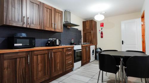 Old Trafford Apartamento | Royal Living Apartment