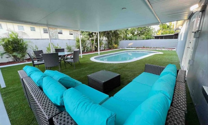 Lauderhill Casa | Royal Luxe Pool Home near Ft Laud airport/beach