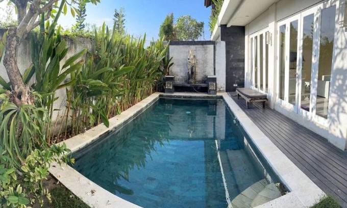 Nusa Dua Villa | Royal Maharani