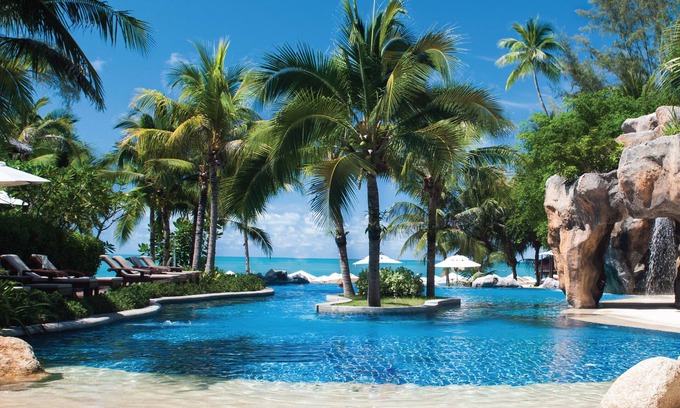 Choeng Mon Hotel | Royal Muang Samui Villas