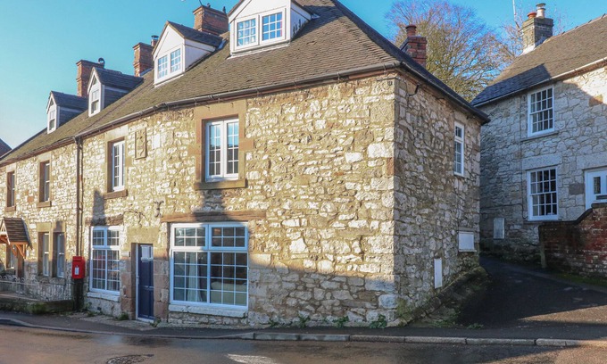 Newton Grange Cabaña | Royal Oak, WIRKSWORTH