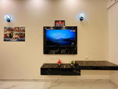 Greater Noida Apartamento | Royal Orbit studio