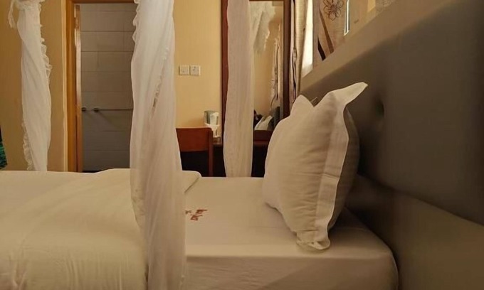 Naivasha Hotel | Roza Guest House Naivasha