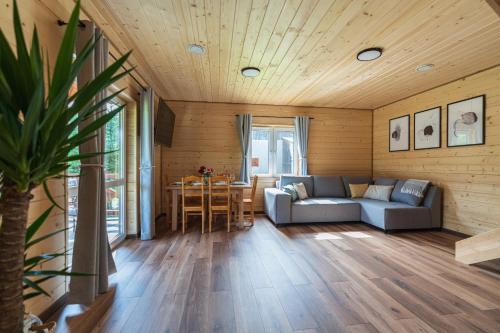 Adamow Apartamento | Roztoczańska Ostoja