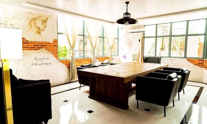Bang Na Hotel | RoomQuest Bangkok Sukhumvit 107