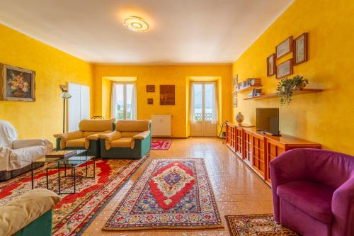 Dongo Apartamento | Rubini Apartment by Wonderful Italy