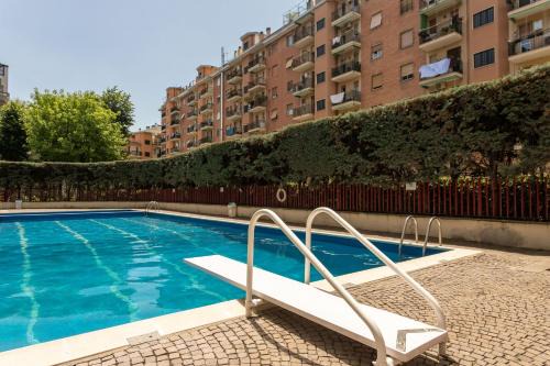 Precotto Apartamento | Rucellai Studio With Shared Pool by Halldis