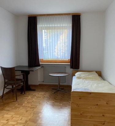 Koenigsbronn Apartamento | Ruhige 4 Zimmer EG-Wohnung Z1
