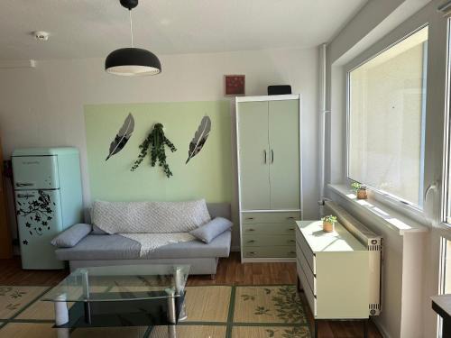 Rieth Apartamento | Ruhige sonnige 1,5 Zimmer Wohnung
