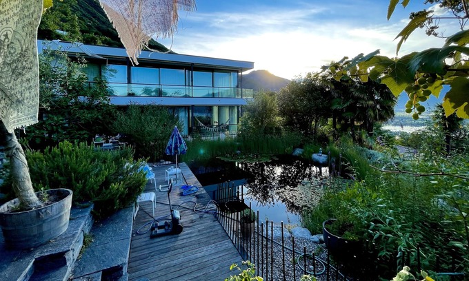 Brione sopra Minusio Villa | Ruhige Villa mit Fantastischem Blick Über den Lago Maggiore