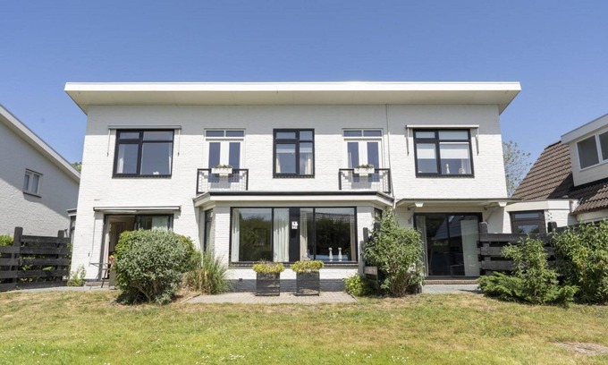 De Koog Apartamento | Ruim 2-pers. Appartement op Loopafstand van het Strand van Badplaats De Koog!