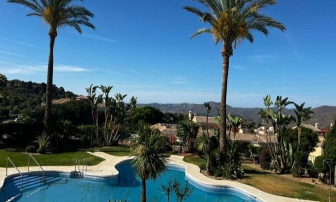 Alhaurin el Grande Apartamento | Ruim appartement, zonnig terras, Alhaurin Golf!