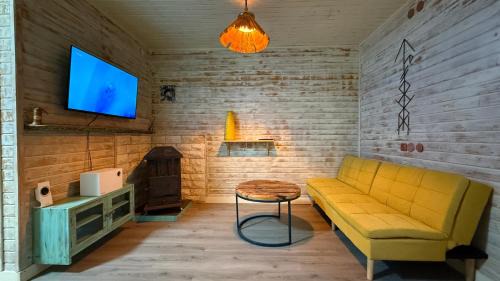 Manot Cabina | Ruimyz cabbin