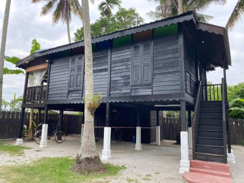 Kampung Bakar Kapor Casa | Rumah Inap Kampung Agong Sunrise
