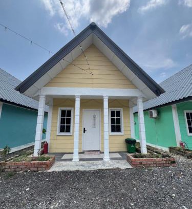 Alor Gajah Chalet De Esquí | Rumah Kebun Bonda
