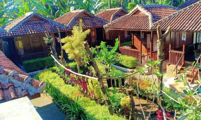 Sumberagung Cabaña | Rumah Mertua Cottage By Reccoma