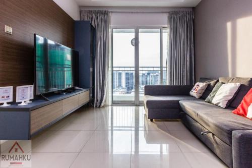 Ara Damansara Apartamento | Rumahku LRT at Ara Damansara, Petaling Jaya, near Subang Airport & Malls