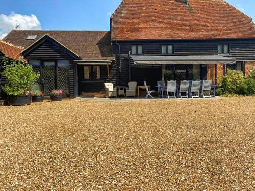 Plaistow Casa | Rumbolds Retreat