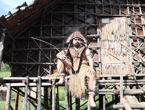 Sorong Casa | Rumsram homestay rumah etnik papua