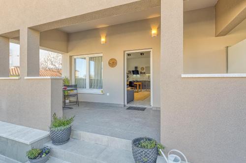 Gulici Apartamento | Runa with Terrace