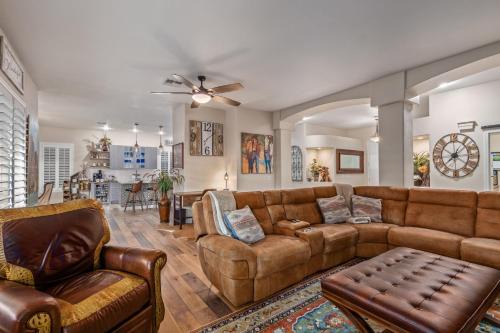 Sun Groves Casa | Runaway Bay Chandler home