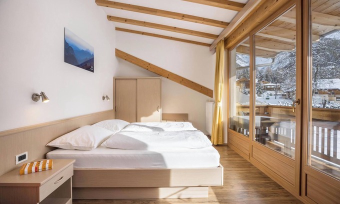 Mareo Apartamento | Runcac - Apartamento Gomina con vistas a la montaña, Wi-Fi y balcón