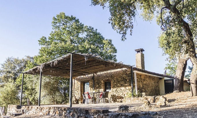 Jabugo Cabaña | Casa en el campo para parejas, junto a varios senderos en la Sierra de Huelva.