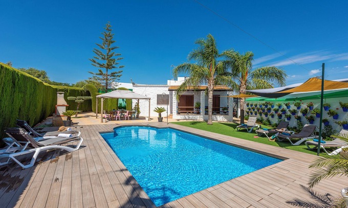 La Lantejuela Casa | Casa de vacaciones rural "Casita de la Cantera" con piscina y Wi-Fi