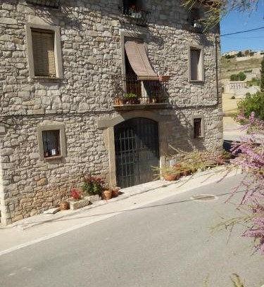 Fores Casa | Rural Horizons on La Ruta del Cister