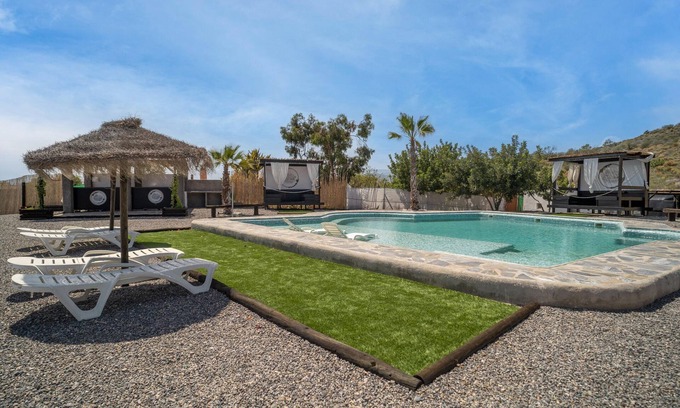 Adra Cabaña | Casa Rural en Adra cerca de Playas