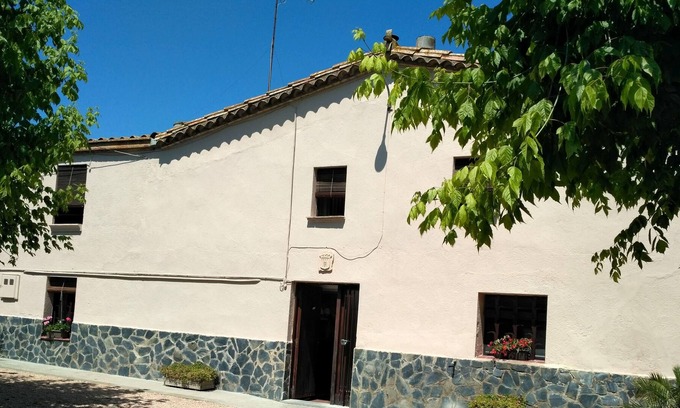 Vilobi d'Onyar Casa | Casa rural Can Abres Vilobí d'Onyar