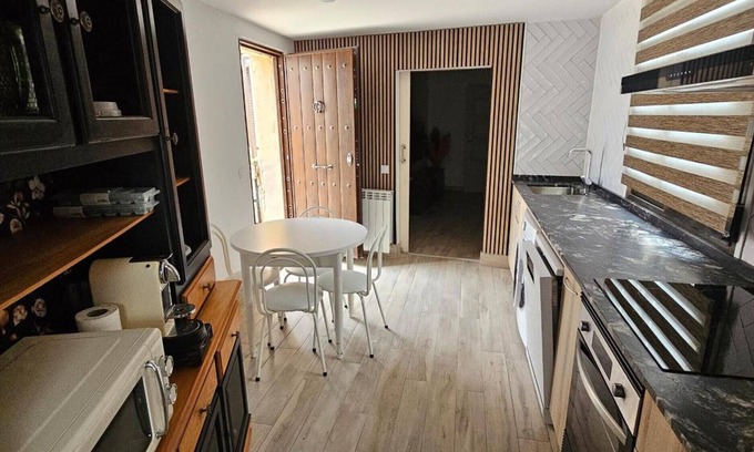 Sediles Casa | Casa rural el cierzo