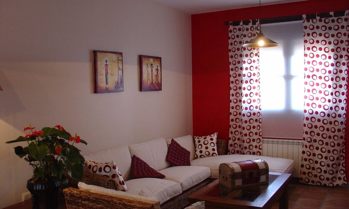 El Robledo Casa | CASA RURAL LA CARPINTERÍA